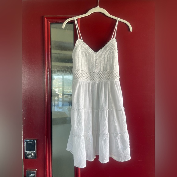 Hollister Dresses & Skirts - Hollister white sundress with crocheted bodice